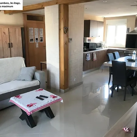 Centre 4 Familles アパート